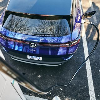 60 milliárd forintot szán a kormány az elektromos autók hazai terjedésének ösztönzésére