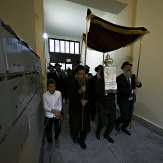 Köves Slomóék célja, hogy összesen 50 zsinagógát nyissanak meg Budapesten