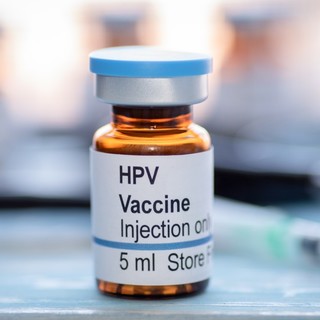 Hétfőig kérhetik a szülők gyerekük ingyenes HPV elleni oltását