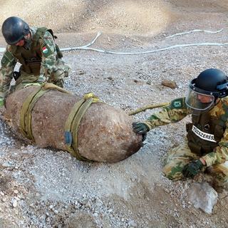 Mozgalmas volt az idei nyár a tűzszerészeknek, négyszázszor riasztották őket