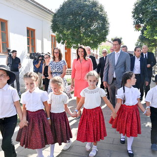 Önti a százmilliárdokat az Orbán-kormány az egyházi óvodákba