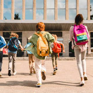 A 9 órás iskolakezdésnek nincs törvényi akadálya Magyarországon