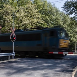 Gázolás miatt nem járnak a vonatok Csajág és Balatonkenese között