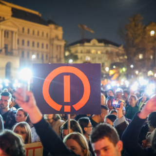 Azért tüntetnek, hogy tisztán tudjanak a következő generációk szemébe nézni