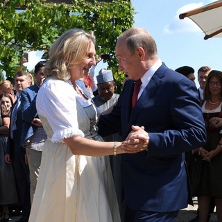 Oroszországba költözött a volt osztrák külügyminiszter