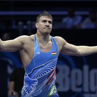 Ligeti Dániel bravúros győzelemmel egy lépésre a kvótától a birkozó-vb-n