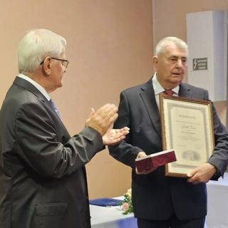 Az alpolgármester után a polgármestert is díszpolgárrá avatták Diósdon