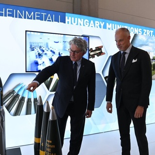 Szalay-Bobrovniczky Kristóf: a várpalotai lőszergyárnak egész Európa számára kiemelt jelentősége lesz