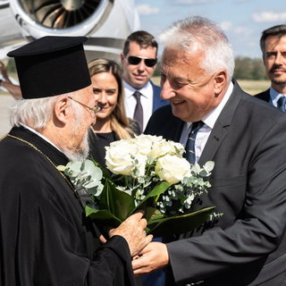 A konstantinápolyi pátriárka Semjén előtt olvasott be Kirillnek