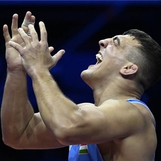 Losonczi Dávid a bolgárt sem kímélte, döntős a birkózó-vb-n és olimpiai kvótás