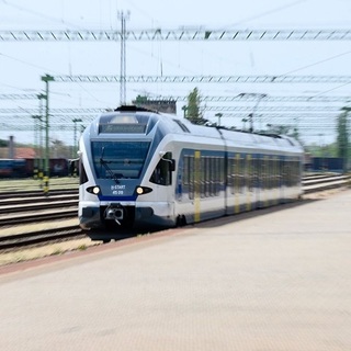 Kerékpárost gázolt a vonat Vecsésen