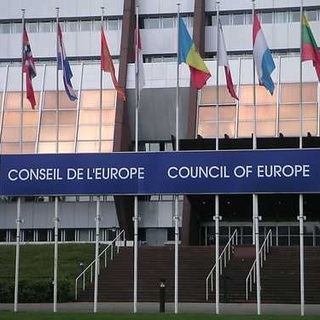 Európa Tanács: le kell számolni a szexuális kisebbségekkel szembeni diszkriminációval