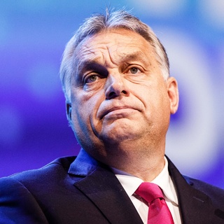 Orbán magánharca állami eszközökkel