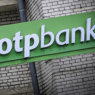 Ideiglenesen lekerült az OTP Bank az ukrajnai háború nemzetközi szponzorainak listájáról