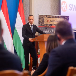 Szijjártó úgy látja, a magyar gazdaság jól teljesített a világgazdasági turbulenciák ellenére