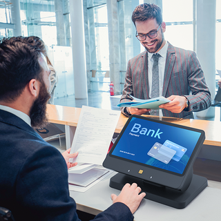 Teljesítették a bankok a kormány kérését, itt az "önkéntes" kamatplafon