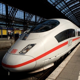 A Deutsche Bahn se különb a MÁV-nál