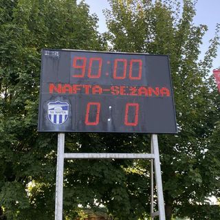 Mese egy másodosztályú szlovén futballklub támogatásáról