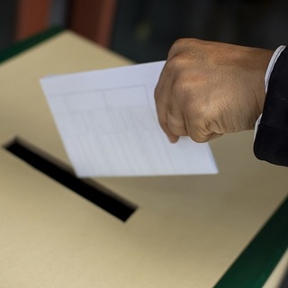 A lengyel ellenzék győzelme kézikönyv lehet a társadalom mozgósításához