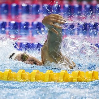 Megszülettek az első magyar sikerek az úszó világkupán