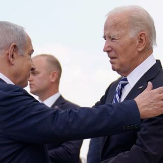 Amerikai túszokról és a Gázai övezet segélyezéséről beszélt az amerikai elnök és az izraeli miniszterelnök