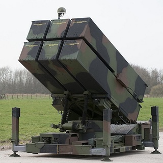 Átadták a NASAMS légvédelmi rakétarendszert Győrben