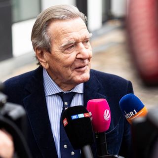 Gerhard Schröder: 2022 márciusában megvolt a békemegállapodás az oroszok és az ukránok között