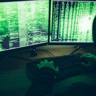 Kormányzati szervereket támadtak orosz hackerek Európa szerte