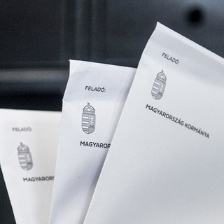 Újabb, „Brüsszelre" uszító „nemzeti konzultáció"