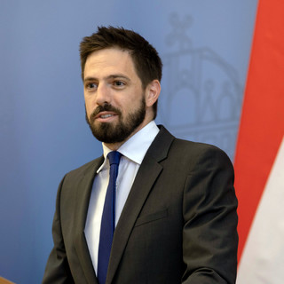 "Büszkék vagyunk arra, hogy Magyarország a világ vezető autóipari hatalmává vált"