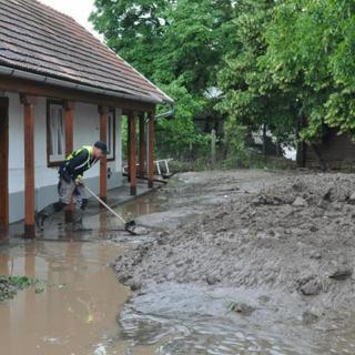 Nem úszhatják meg a recski felelősök!