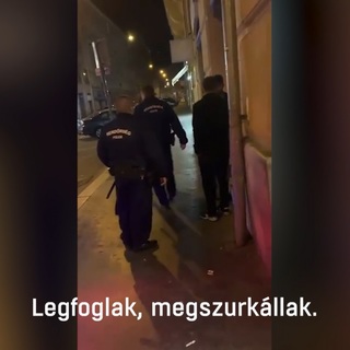 Külföldieket fenyegetett egy rendőr a bulinegyedben