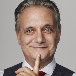 Nyári Krisztián: a Nemzeti Múzeum 200 méteres körzetében van templom