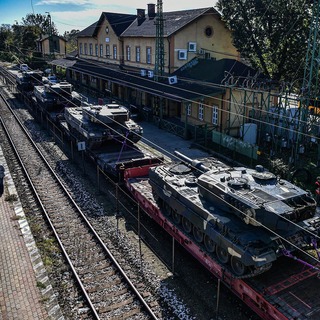 Folytatódik a magyar haderő átcsoportosítása a NATO hadgyakorlatra