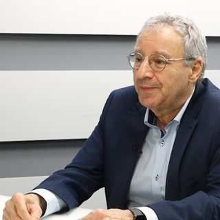 Gábor György: a világ lázasabban vallásos ma, mint a modern korban valaha