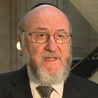 Brit főrabbi: elmosódtak a határok az ártatlan palesztinok iránti aggódás és a terrorizmus támogatása között