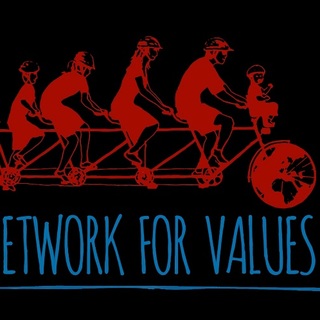 Sok százmillióval támogat a kormány nemzetközi szélsőjobbos szervezetet