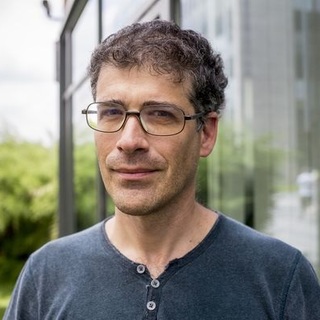 Miklós György: a gyerekeik minőségi oktatásáért egyedül a szülők léphetnének fel 