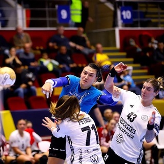 A Debrecen döntetlent játszott Bukarestben a női kézilabda Bajnokok Ligájában