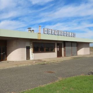 Romokban az egykor „félelmetes” magyar határátkelő, megkezdték a bontását