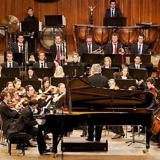 Magyar karmester vezényli az Eufóniák varsói közép-európai zenei fesztivál zárókoncertjét