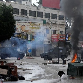 Megtalálták az egyik izraeli túsz holttestét a gázai as-Sífa kórház közelében