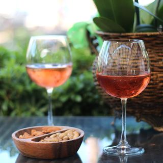 Hegyközségek: nélkülözhetetlen a borok árának emelése