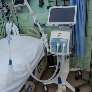 A magyar kormány száz lélegeztetőgépet adományozott Ukrajnának