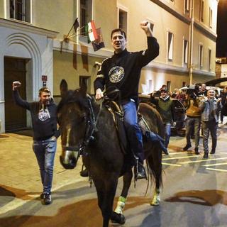 Rendkívüli közgyűlés összehívását kezdeményezték Budaházy miatt Szekszárdon