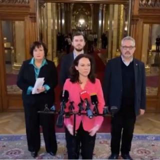 Ellenzéki pártok szerint a kormánytól kell megvédeni Magyarország szuverenitását