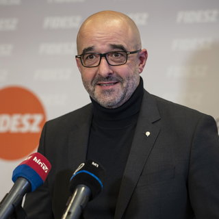 Kovács Zoltán kiakadt, válogatott szidalmakat zúdított egy német EP-képviselőre