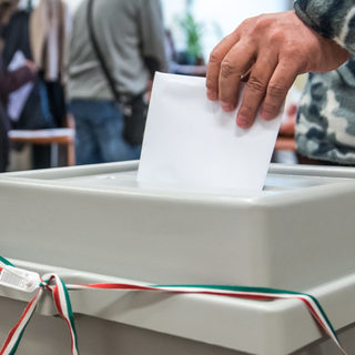 Választási együttműködési megállapodást kötött az MSZP és a DK