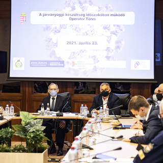 Nyilvánosak lehetnek az operatív törzs eltitkolt jegyzőkönyvei