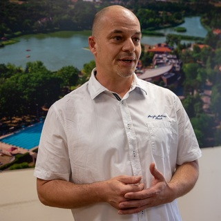 Szelényi Zoltán: nem nézheti „levegőnek” az orvosokat a kormány  